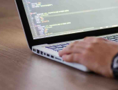 Kā uzņēmumam izvēlēties programmētāju?