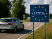 Jāreģistrējas rindā elektroniski, lai ar automašīnu šķērsotu robežu