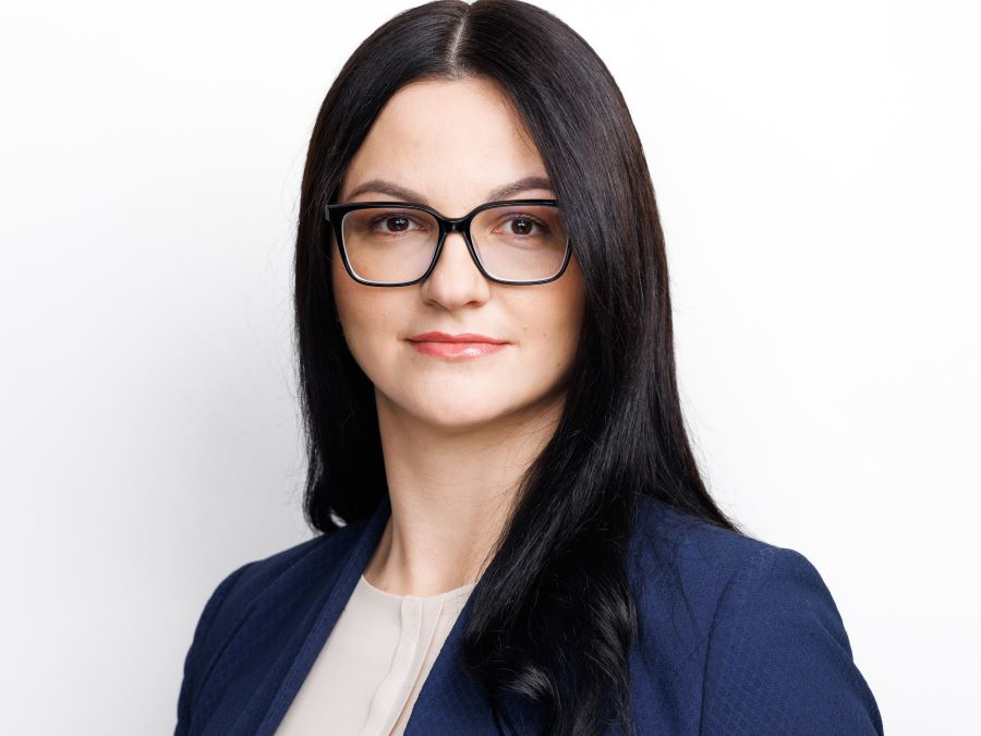 Laima Letiņa