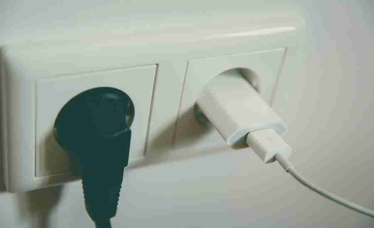 Samazinās izmaksas elektroenerģijas pieslēgumu izveidei