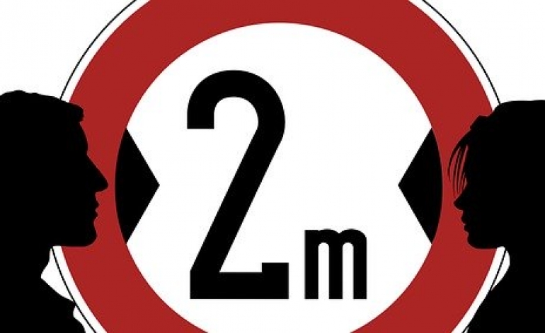 Pulcējoties jāievēro 2 metru distance