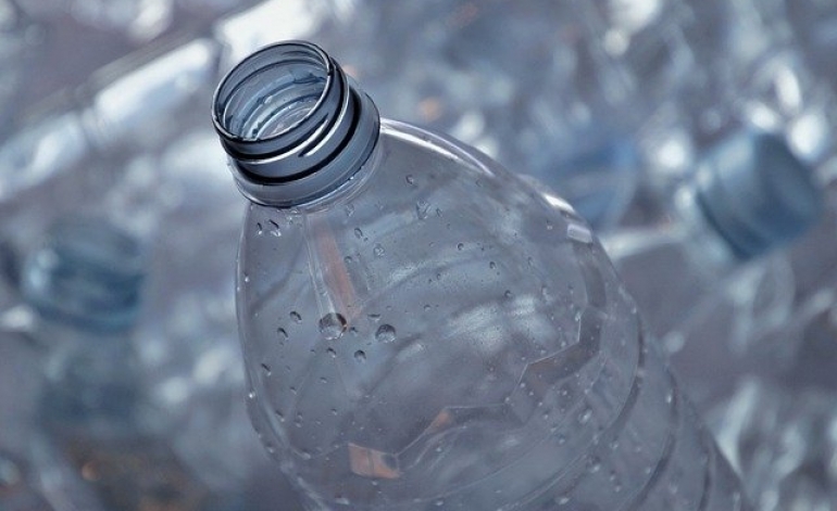 No jūlija ievieš vienreizlietojamo plastmasas izstrādājumu daļēju aizliegumu