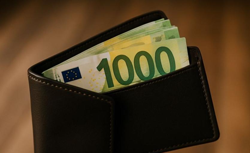 Informācija par izsniegtajiem kredītiem jānodod 3 dienu laikā